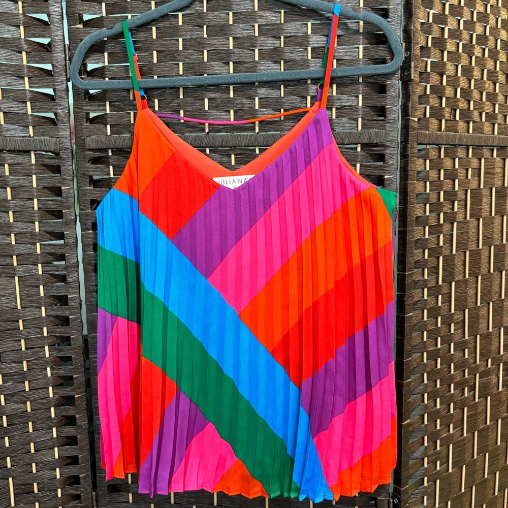 Winter Vacay- Vibrant Pleated Top